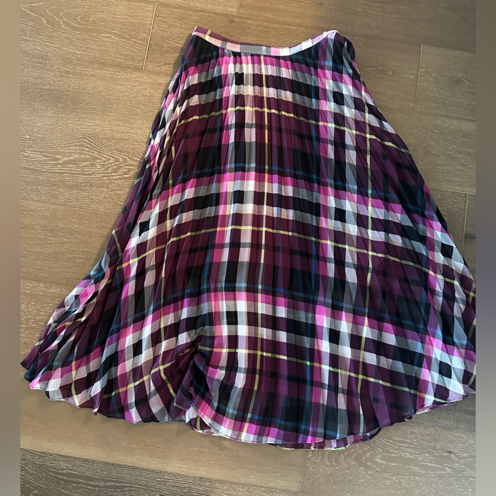 Vince camuto midi skirt